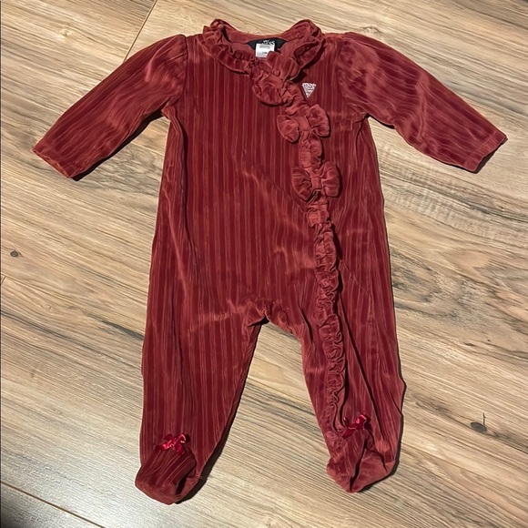 Guess Burgundy Ruffled Kids Footie - Picture 1 of 3